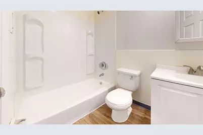 298-300 Meridian Street #300 - 7, Boston, MA 02128 - Photo 5