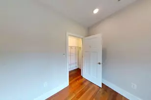 27 Caldwell St, Boston, MA 02129 - Photo 7