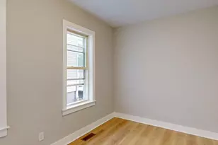 273 Maverick St, Boston, MA 02128 - Photo 9