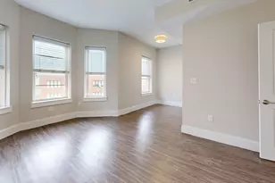 26 Chelsea St, Boston, MA 02128 - Photo 19