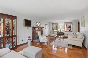 5 Brian Cir, Grafton, MA 01519 - Photo 9