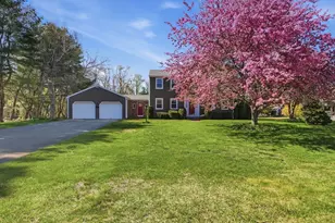5 Brian Cir, Grafton, MA 01519 - Photo 3