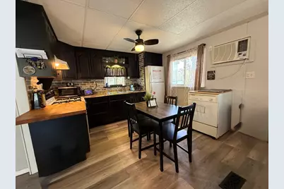37 Grouse Dr, Chicopee, MA 01020 - Photo 3