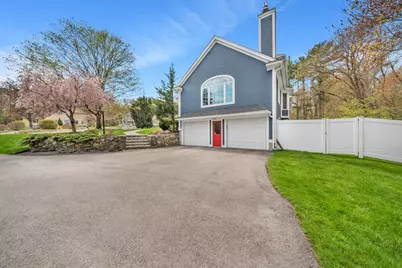 43 Oxbow Cir, North Andover, MA 01845 - Photo 29