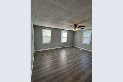 11 Davis St #1, Fall River, MA 02720 - Photo 3