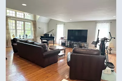 126 Walnut St #0, Shrewsbury, MA 01545 - Photo 7