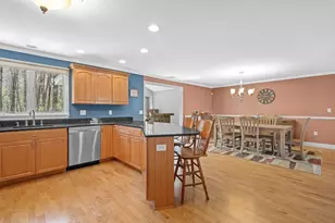 218 Rangeway Rd, Billerica, MA 01862 - Photo 7