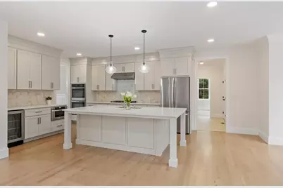 8 Highland Hill Drive, Shrewsbury, MA 01545 - Photo 9