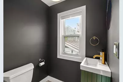 48 Bettinson Ave, Everett, MA 02149 - Photo 17