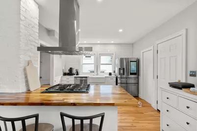 48 Bettinson Ave, Everett, MA 02149 - Photo 5