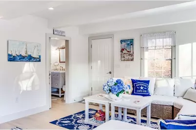 10 Bank St, Wellfleet, MA 02667 - Photo 31