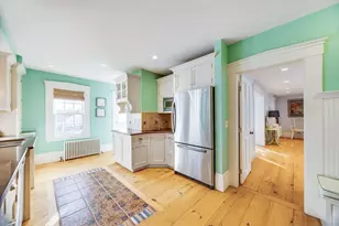 10 Bank St, Wellfleet, MA 02667 - Photo 9