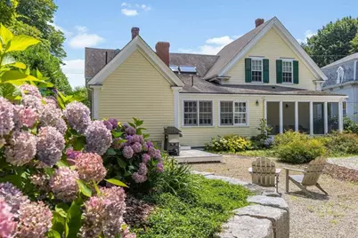 10 Bank St, Wellfleet, MA 02667 - Photo 37