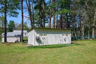 363 Cooley St, Springfield, MA 01128 - Photo 25