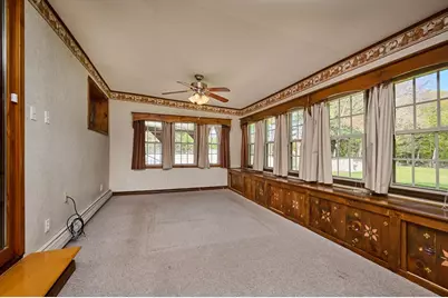 363 Cooley St, Springfield, MA 01128 - Photo 13