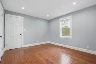 14 Lexington St, Franklin, MA 02038 - Photo 11