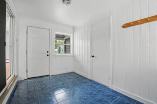 14 Lexington St, Franklin, MA 02038 - Photo 17