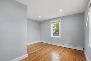 14 Lexington St, Franklin, MA 02038 - Photo 15