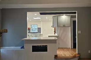 328 Maple St, Fall River, MA 02720 - Photo 3