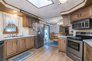 3 John Dr, West Springfield, MA 01089 - Photo 9