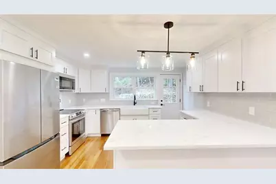 8 Reardon Rd, Hudson, MA 01749 - Photo 9