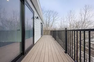 68 Rowe St, Boston, MA 02131 - Photo 17