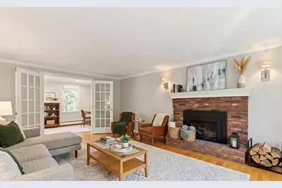 43 Dibuono Dr, Marlborough, MA 01752 - Photo 9