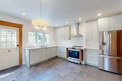 19 East St #A, Northampton, MA 01060 - Photo 3