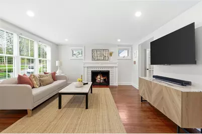 79 Shaw St, Weymouth, MA 02191 - Photo 9