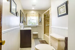28 Sagamore Ave, Quincy, MA 02171 - Photo 9