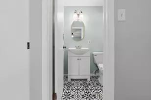 68 Birch St, Peabody, MA 01960 - Photo 31