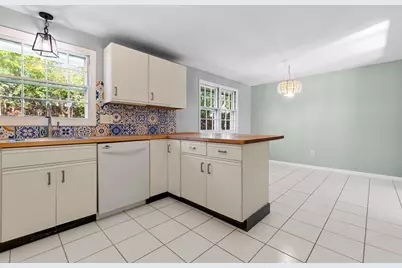 68 Birch St, Peabody, MA 01960 - Photo 11