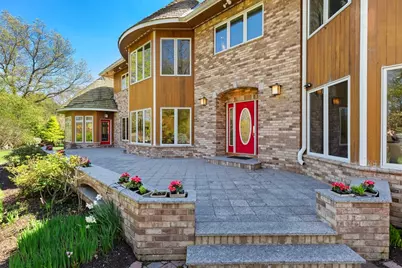 16 Solomon Pierce Rd, Lexington, MA 02420 - Photo 3
