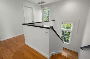 19 Dunstan St, Newton, MA 02465 - Photo 11