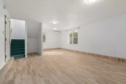 19 Dunstan St #19, Newton, MA 02465 - Photo 17