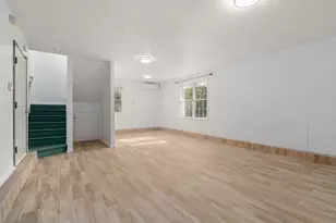 19 Dunstan St, Newton, MA 02465 - Photo 17