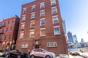 7 Stillman Pl, Boston, MA 02113 - Photo 15