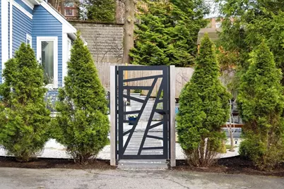 7 Stetson Street, Brookline, MA 02446 - Photo 5