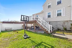 150 Hale St, Haverhill, MA 01830 - Photo 21
