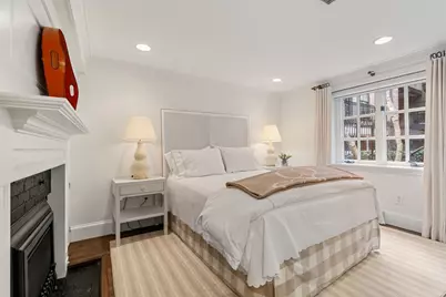 21 Branch Street, Boston, MA 02108 - Photo 17