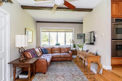 7 Woodleigh Rd, Natick, MA 01760 - Photo 13