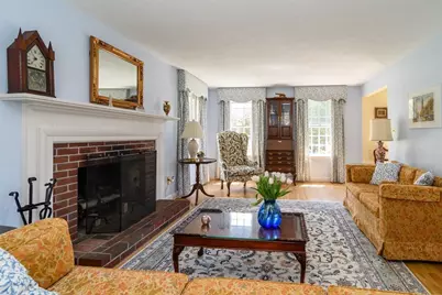 7 Woodleigh Rd, Natick, MA 01760 - Photo 9