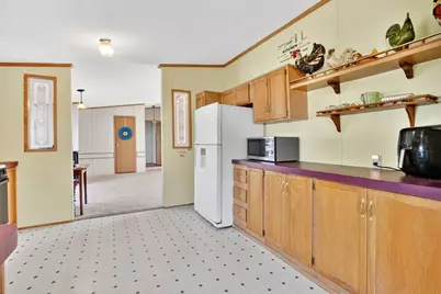 27 Somerset Rd, Chicopee, MA 01020 - Photo 25