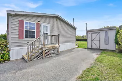 27 Somerset Rd, Chicopee, MA 01020 - Photo 11