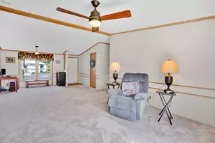27 Somerset Rd, Chicopee, MA 01020 - Photo 29