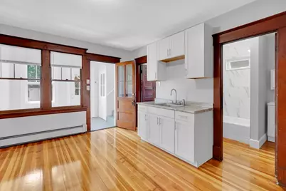 157 Sunnymeade Ave, Chicopee, MA 01020 - Photo 11