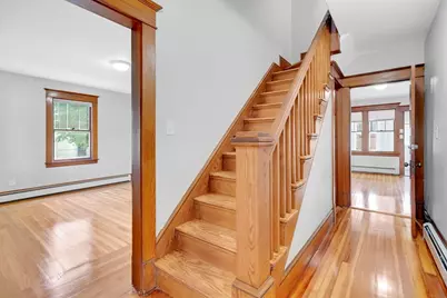 157 Sunnymeade Ave, Chicopee, MA 01020 - Photo 7