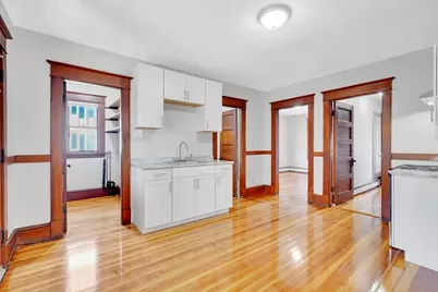 157 Sunnymeade Ave, Chicopee, MA 01020 - Photo 9
