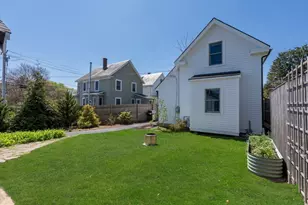 39 Topsfield Rd, Ipswich, MA 01938 - Photo 3