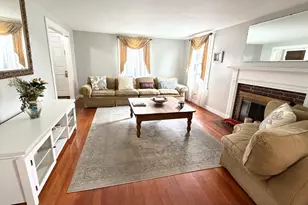 62 W Union St, Ashland, MA 01721 - Photo 3
